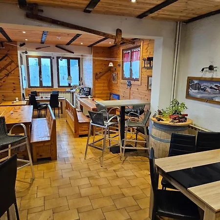 La Coulette Hotel *